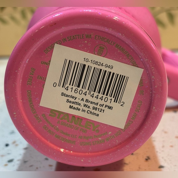Stanley x Glinda Wicked 40‎ oz Quencher H2.0 Tumbler – Pink Glitter LTD - Picture 8 of 13
